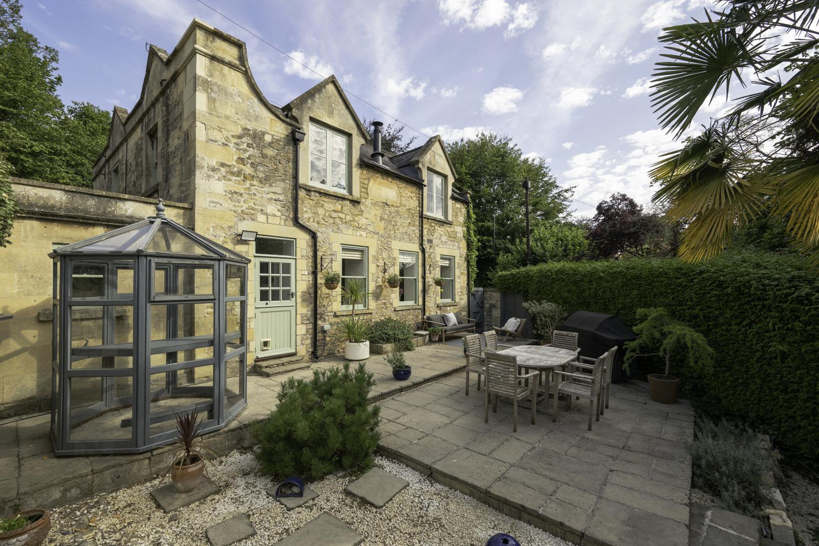 Bailbrook Lane, BA1