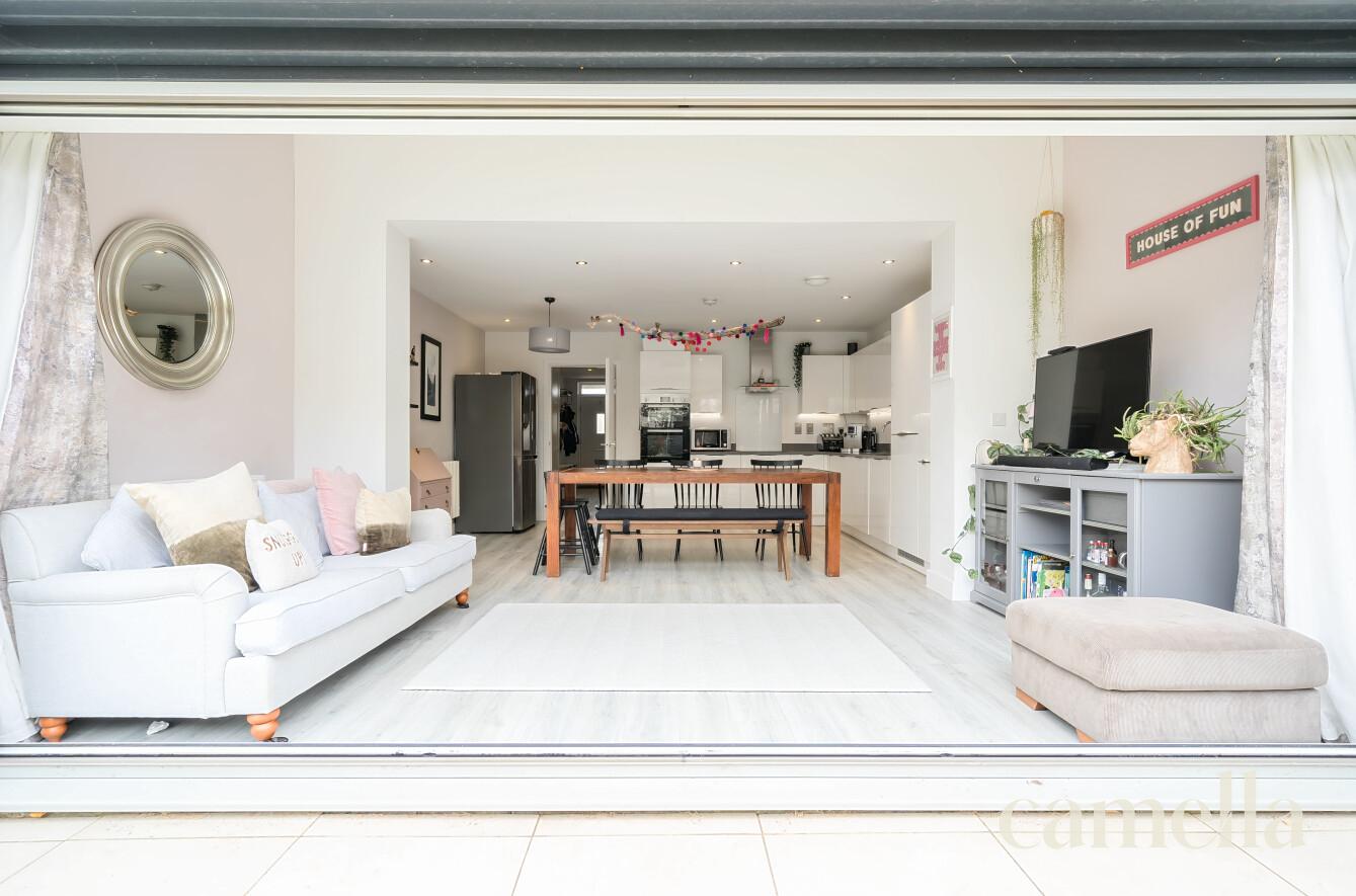 Ensleigh Avenue, BA1