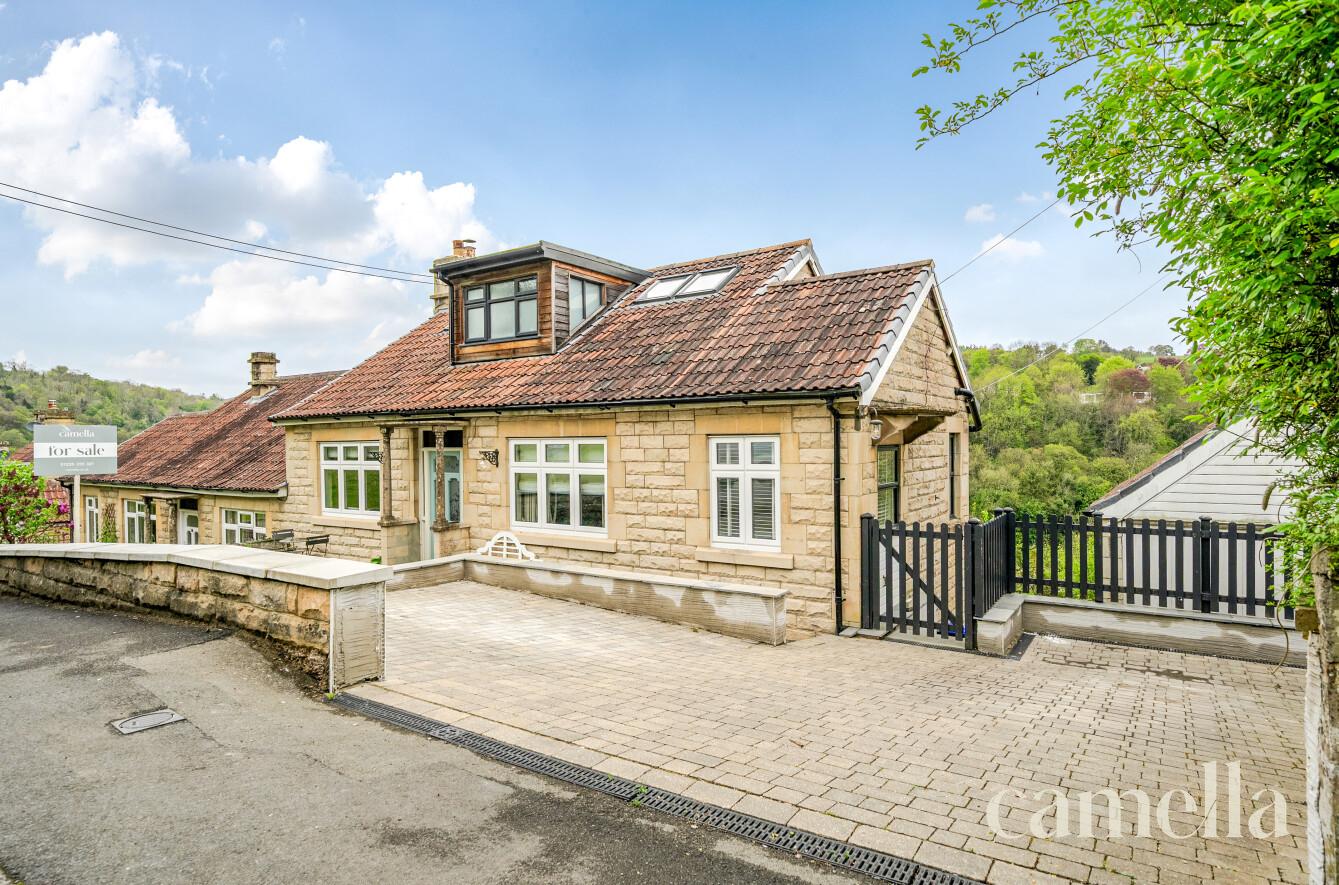 Crowe Hill, BA2