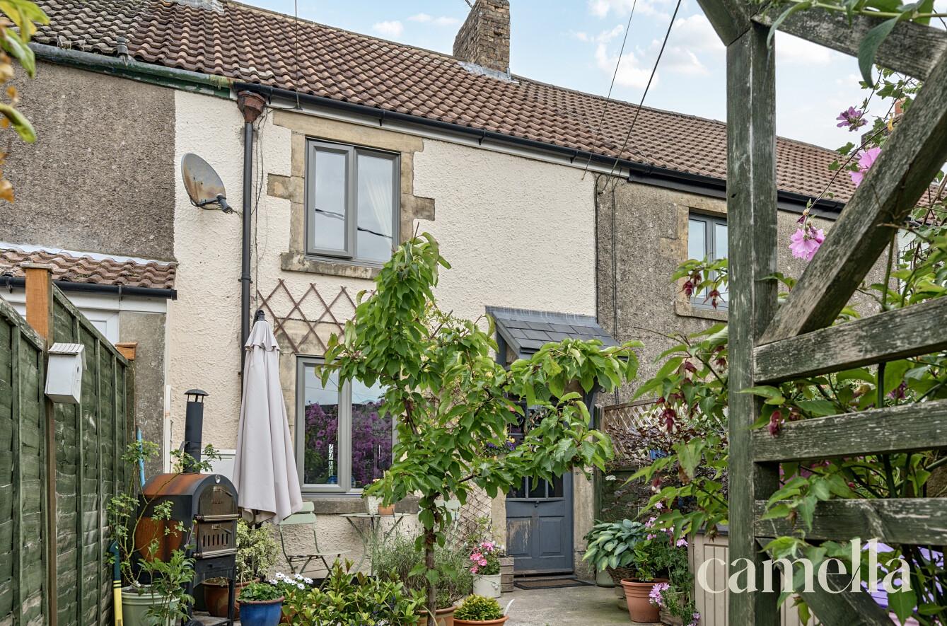 3 Roseberry Cottages, BA3